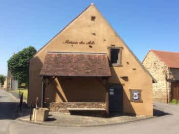 Maison-des-Arts-Face-Cuzion